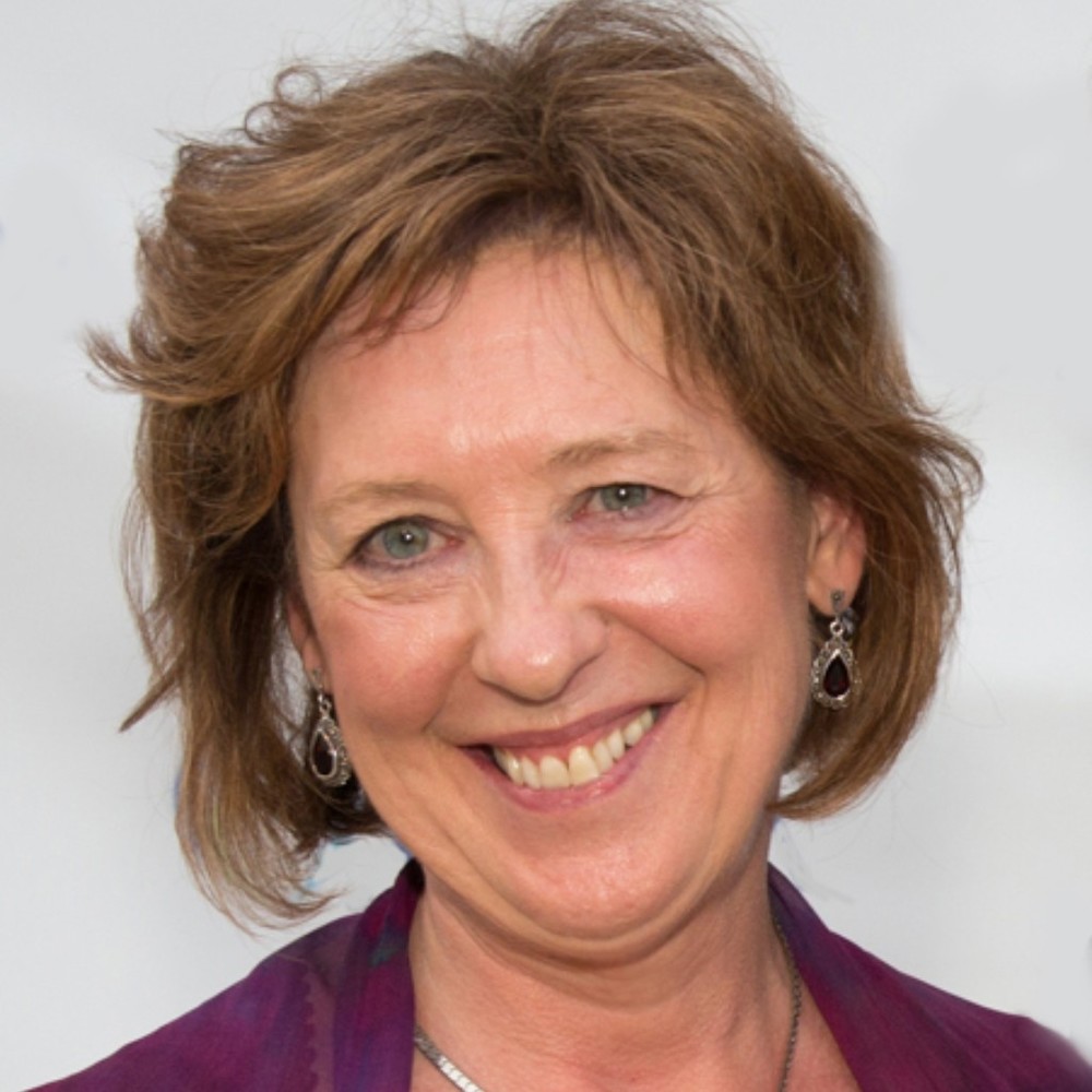 Meet your Posher, Lynda